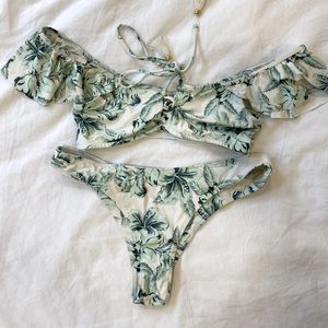 Revolve Bikini Size Small